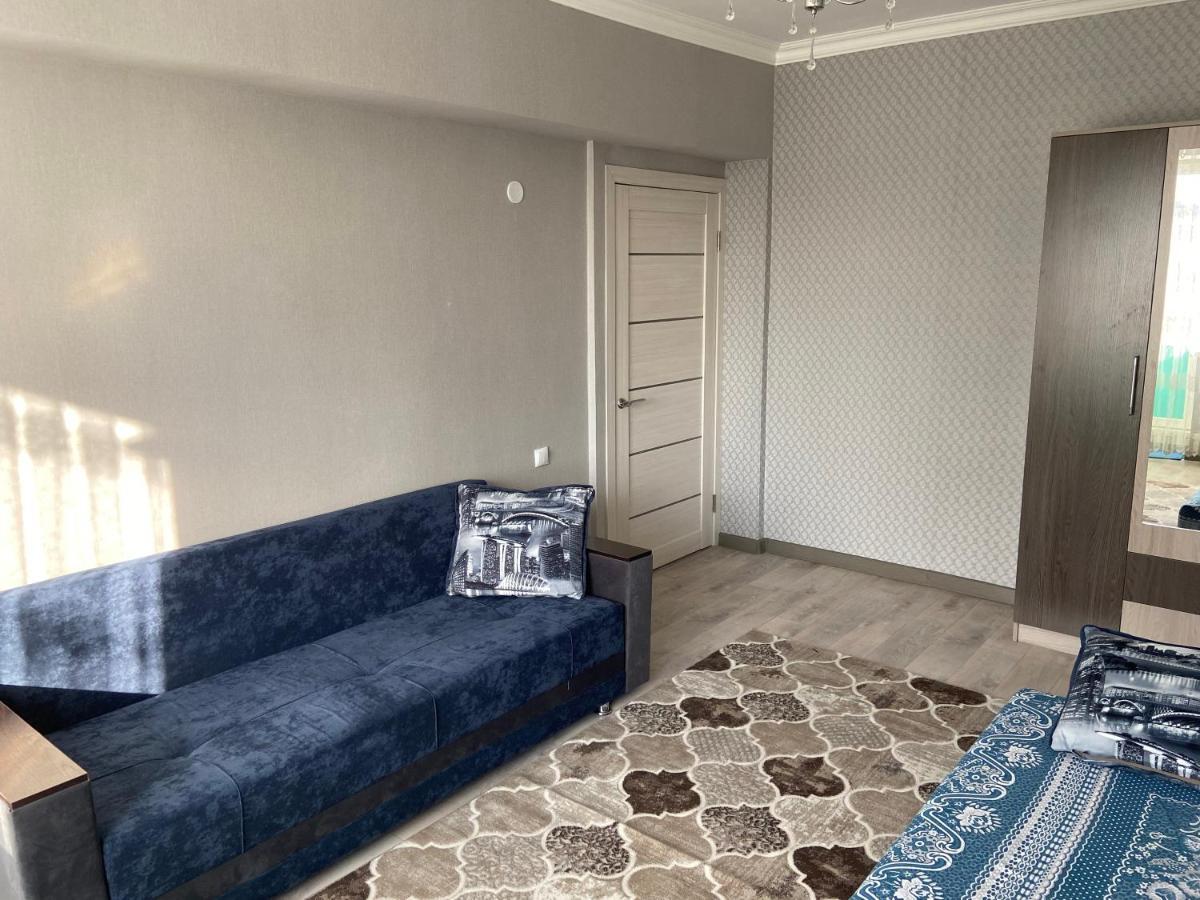 Standart Apartment On Kozhamkulov 128 Almaty Exterior foto